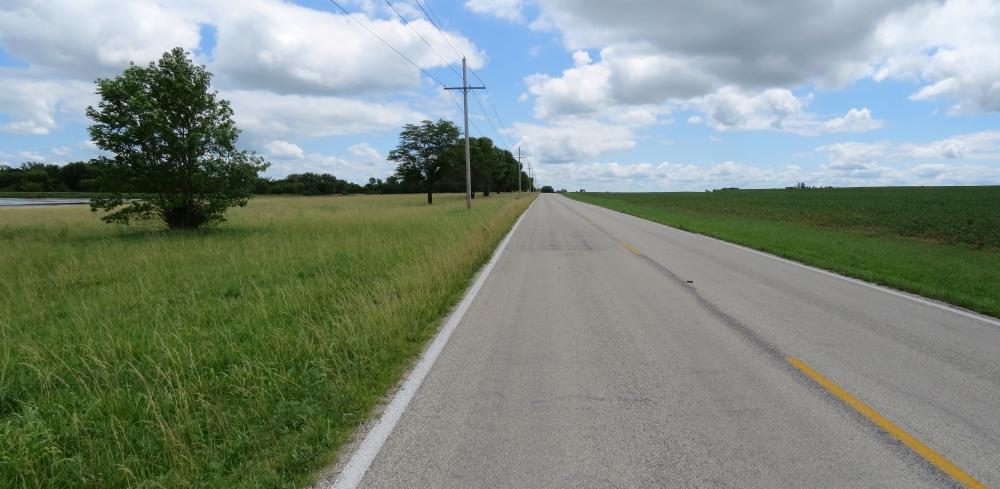 Looking south from Rest Stop near Squiresville tour stop