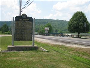 Historical Marker: Fort Davidson Historical Marker: Fort Davidson