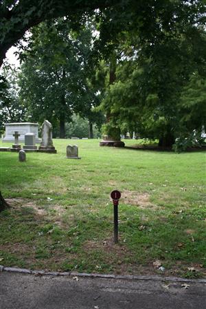 Thomas Hart Benton Grave