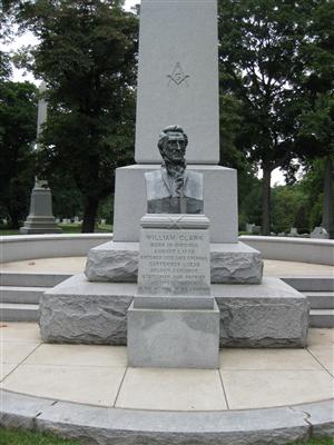 Close up of William Clark bust at Bellefontaine Cemetery