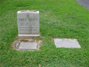 Dred and Harriet Scott Graves at Calvary Cemetery